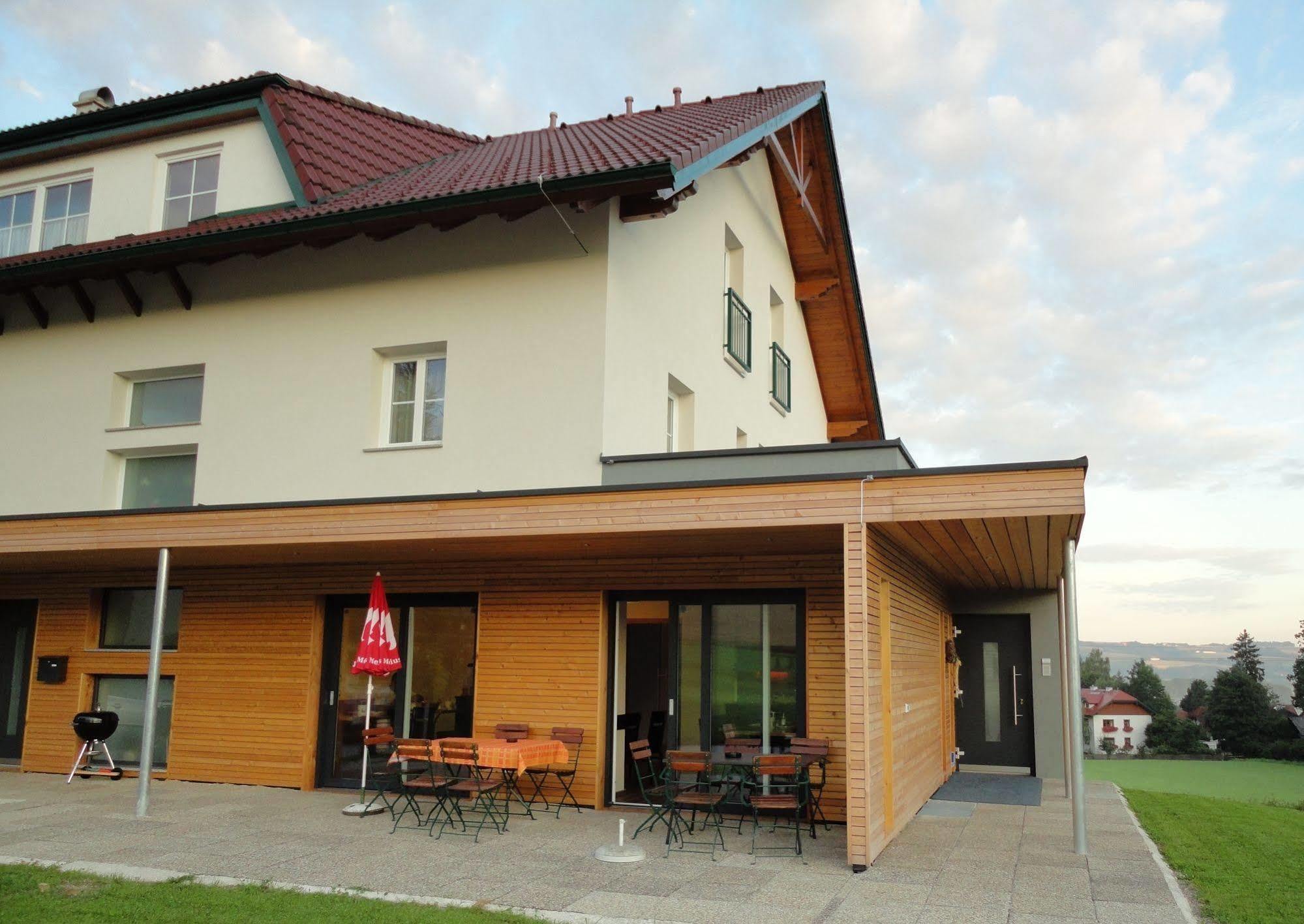 Pension Jageredt Nussbach Buitenkant foto
